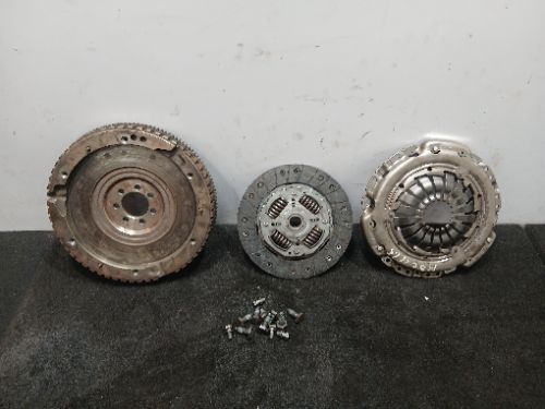 MERCEDES CITAN MK1 1.5 DIESEL FLYWHEEL & CLUTCH KIT