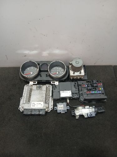 NISSAN QASHQAI MK1 2.0 DIESEL COMPLETE ENGINE ECU KIT
