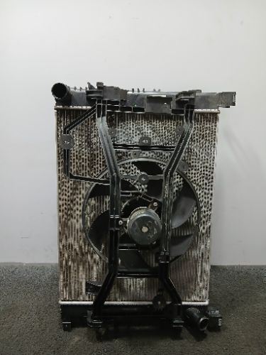 DACIA DUSTER HM 1.6 PETROL RAD PACK RADIATOR WITH COWLING FAN