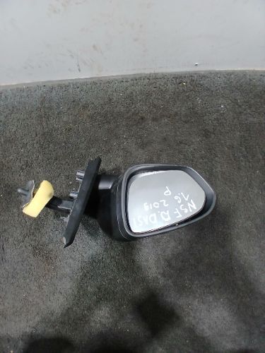 DACIA DUSTER HM N/S PASSENGER SIDE LEFT FRONT WING MIRROR