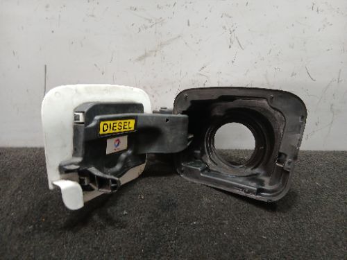 PEUGEOT EXPERT MK4 1.6 DIESEL FUEL FLAP