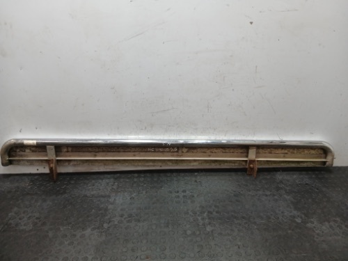 NISSAN NAVARA D22 N/S PASSENGER LEFT SIDE STEP