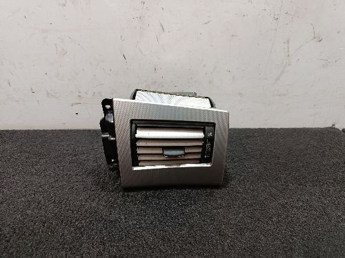JAGUAR XF X250 O/S DRIVER SIDE RIGHT FRONT DASH AIR VENT