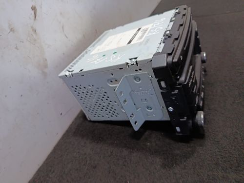 KIA SPORTAGE MK4 STEREO RADIO HEAD UNIT
