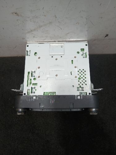 KIA CEED MK2 STEREO RADIO HEAD PLAYER UNIT